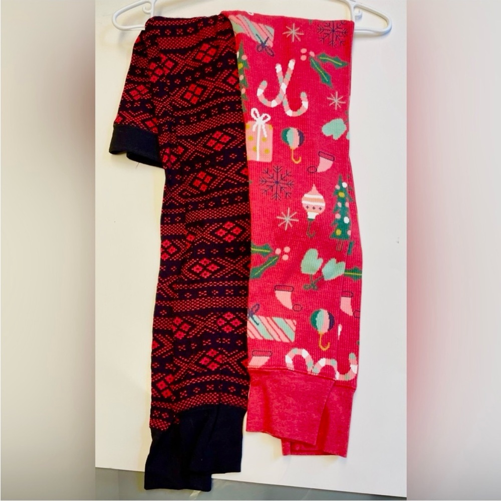 3/$25 | Two Christmas leggings - La Senza & Old Navy - size Small
